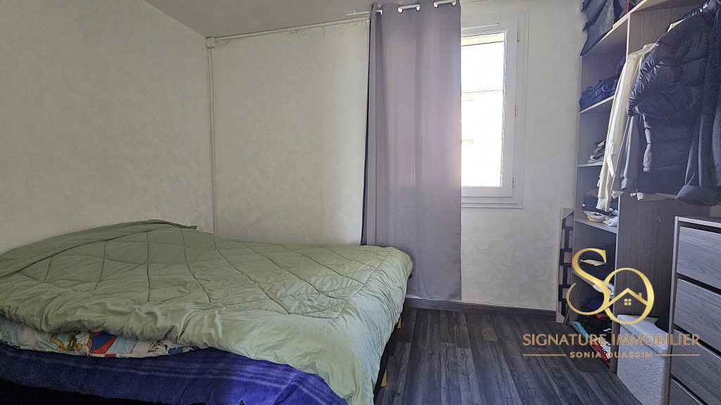 Maison 3 chambres, garage, jardin à EPERNAY (51200) - 178 500 € Maison à vendre trois chambres, garage, jardin EPERNAY 51200 Sonia OUASSIM - Signature Immobilier