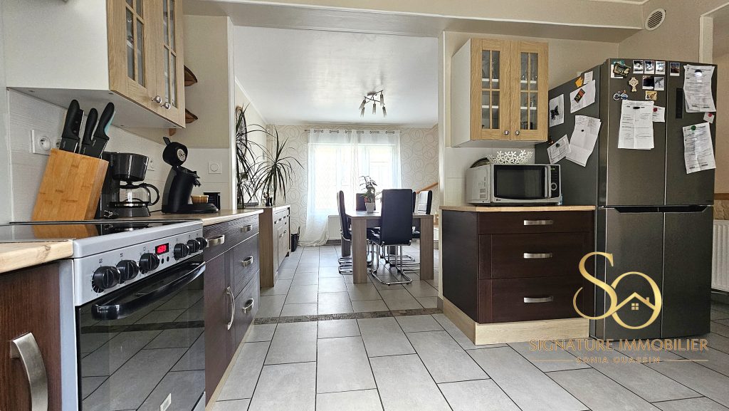 Maison 3 chambres, garage, terrasse jardin à EPERNAY (51200)