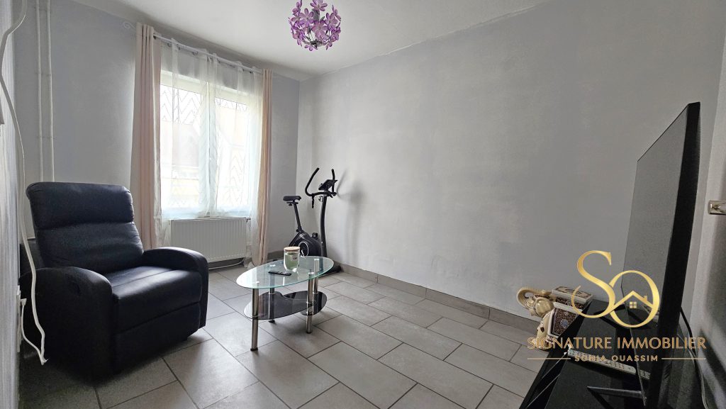 Maison 3 chambres, garage, terrasse jardin à EPERNAY (51200)