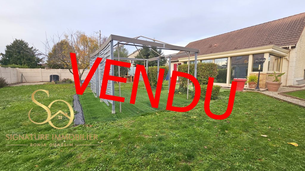 VENDU - Maison plain-pied, 3 chambres, garage, jardin à JALONS (51150) - 259 700 € jardin arrière signature immobilier